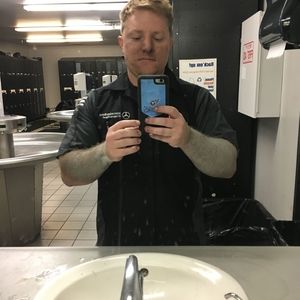 Meet your Posher, Chris